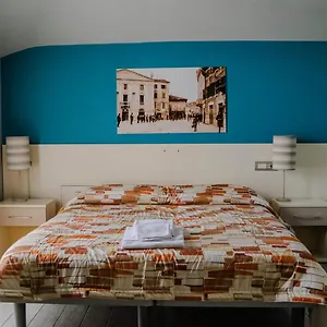 https://alla-passeggiata.hotelinveneto.com